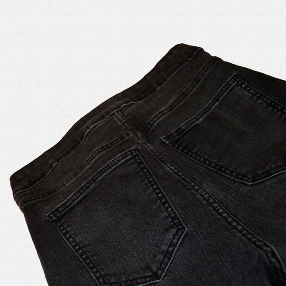 3/$15 🌺H&M Black High Waisted Skinny Jeans - Picture 6 of 11